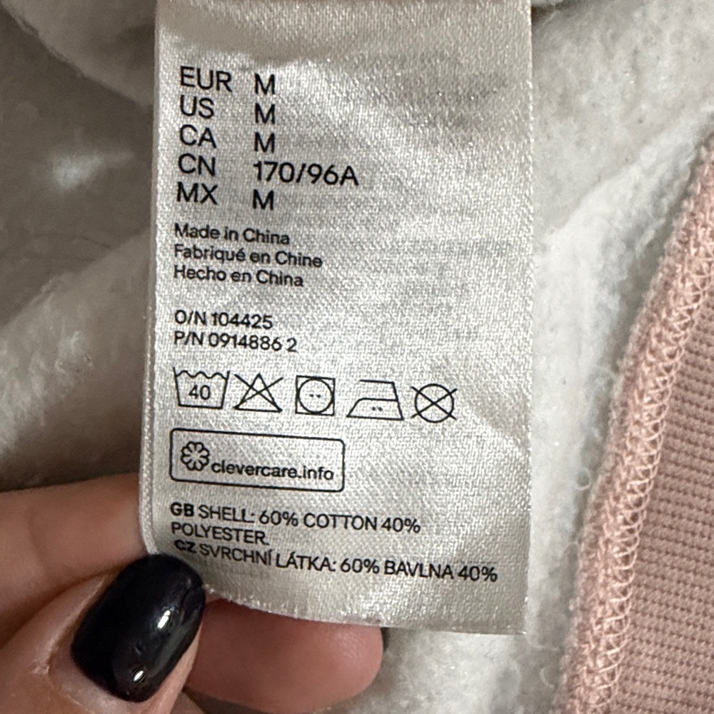 H&M Divided Tri-Tone Crewneck Sweater - Pink, Gray, White - Picture 4 of 4